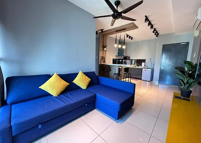 Seaview Mansion One 2R2B George Town Gleneagles Gurney Komtar By Cozy Cottage Haven