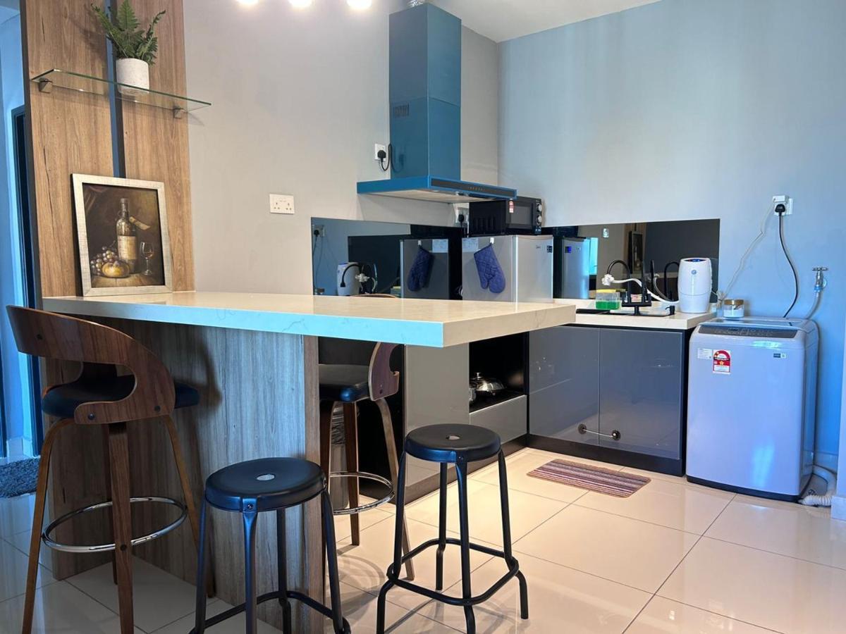 Seaview Mansion One 2r2b Gleneagles Gurney Komtar By Cozy Haven Apartment