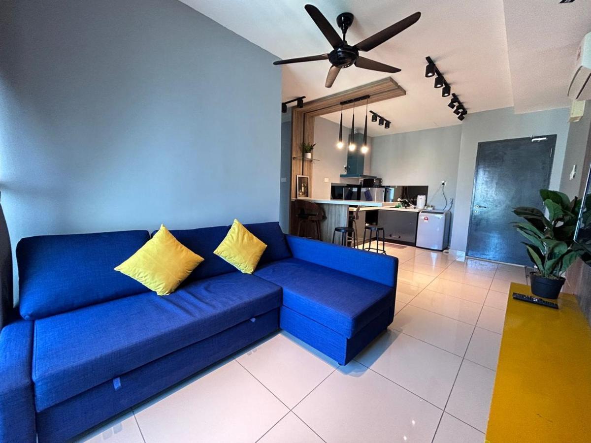 Seaview Mansion One 2r2b Gleneagles Gurney Komtar By Cozy Haven George Town
